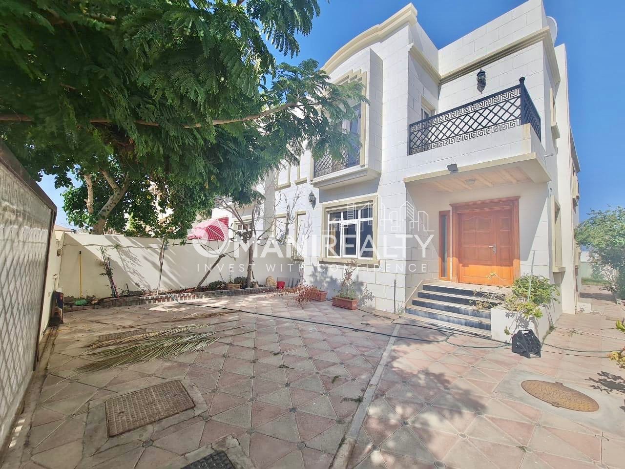 VMWN10026 – 4-Bedroom Villa for Rent in Al Mawaleh North, Muscat