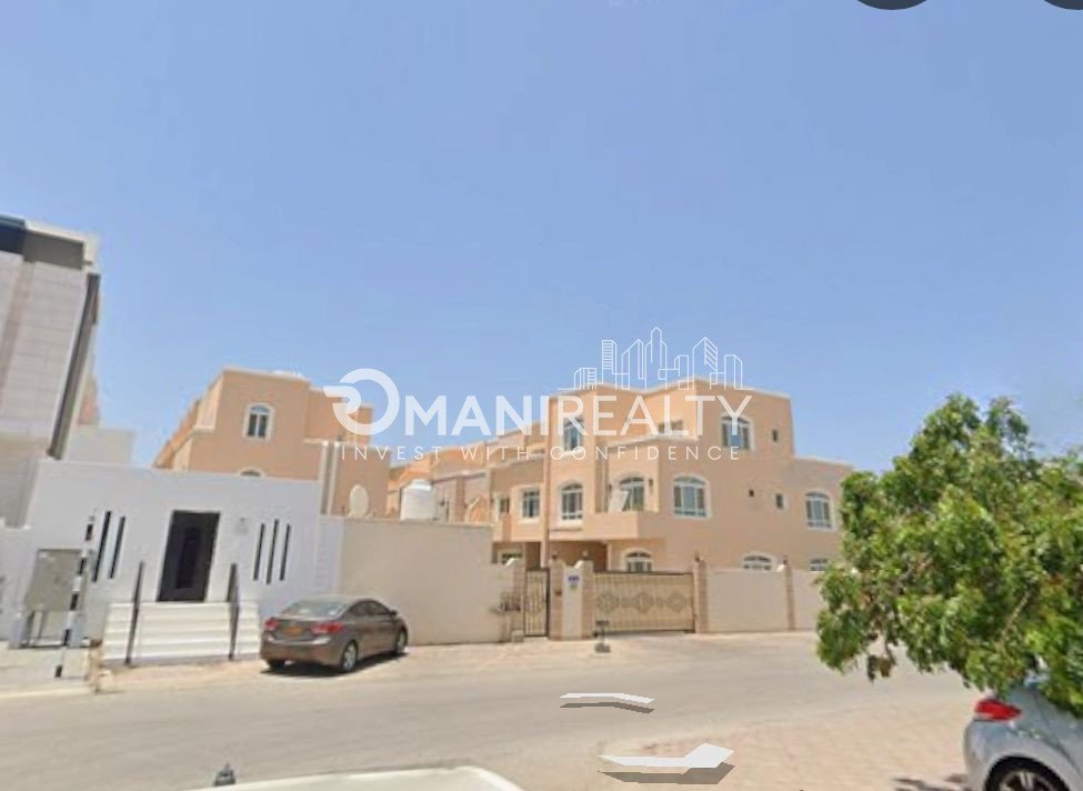 VAHL10027 – 5-Bedroom Villa for Rent in Hail South, Muscat