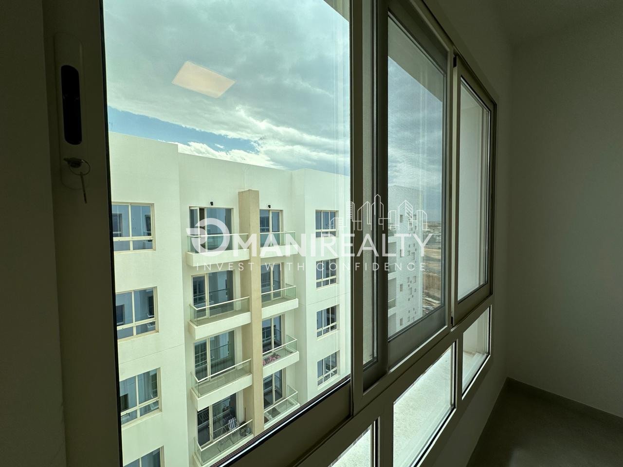 Apartment - Muscat Hills [IMHL10031]